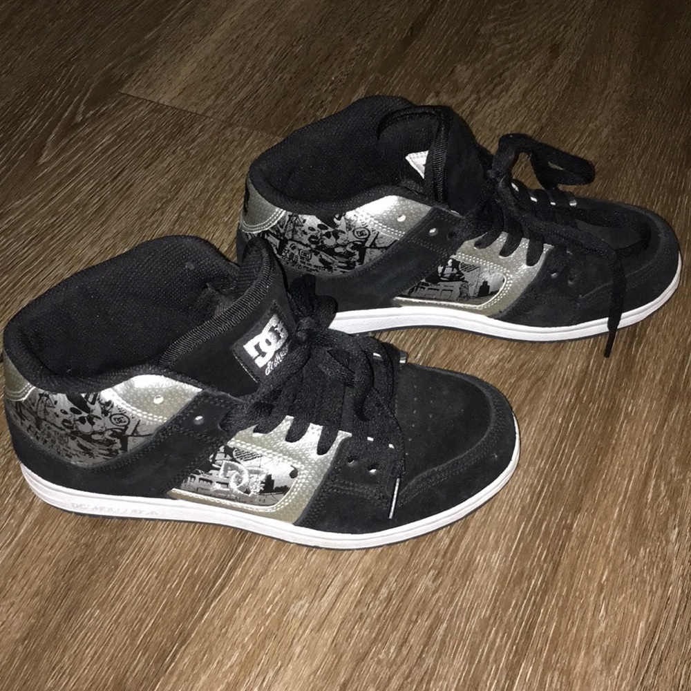 COPY - Women’s Dc 7.5 Manteca 2 mid shoes